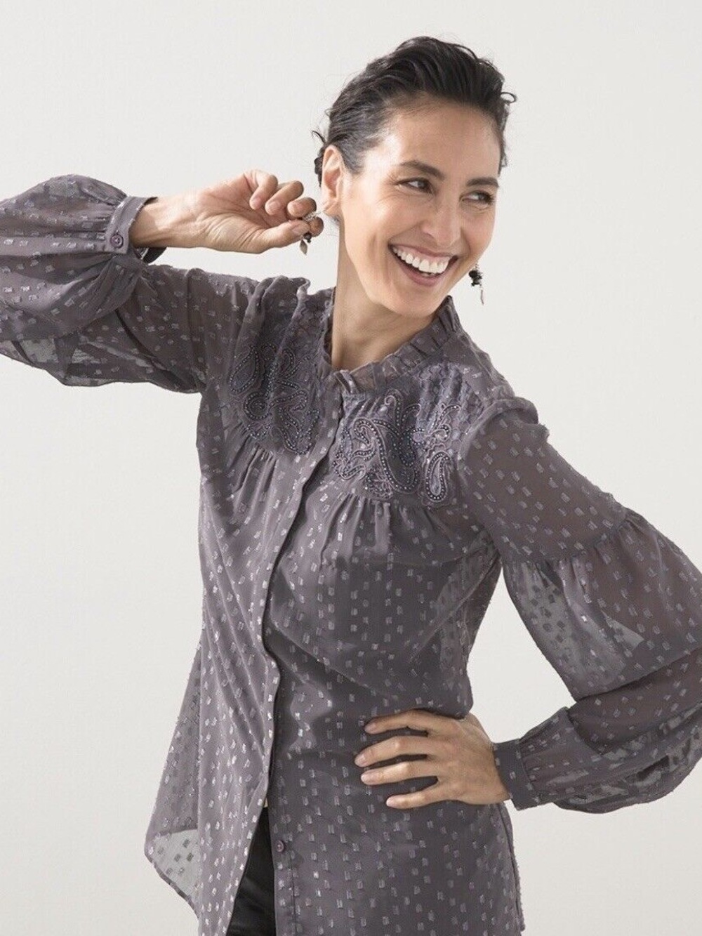 Chicos Long-Sleeve Blouse - Gray and Silver Size 3 (XL/16/18)